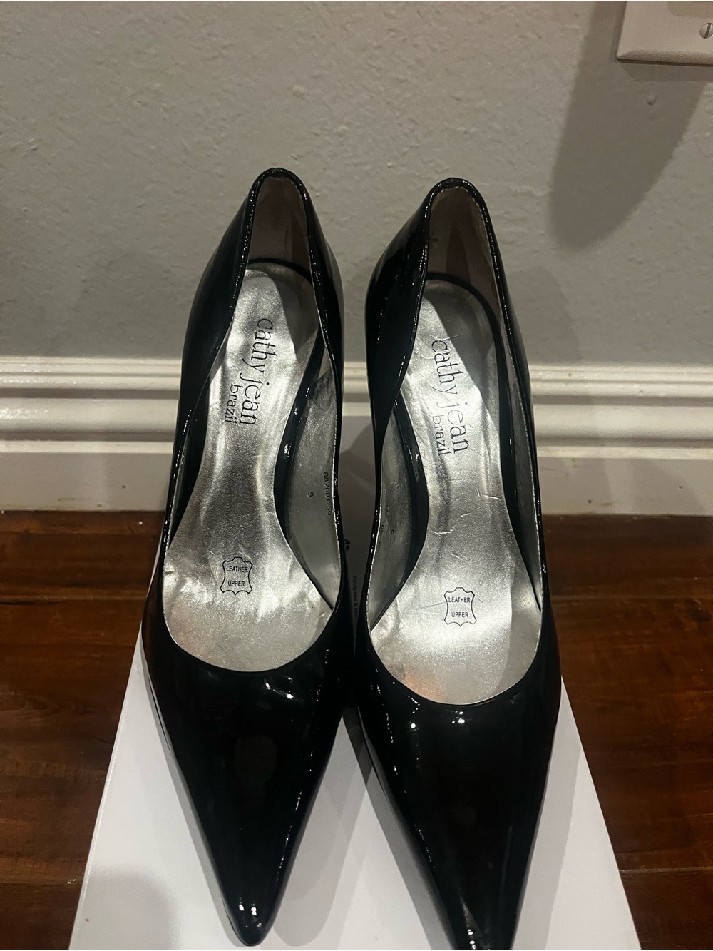 Cathy Jean Black Patent Pointed Pumps